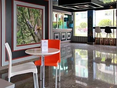 Vos Centro Hotel